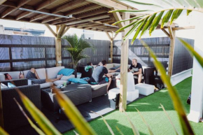 MOJO BEACH HOUSE